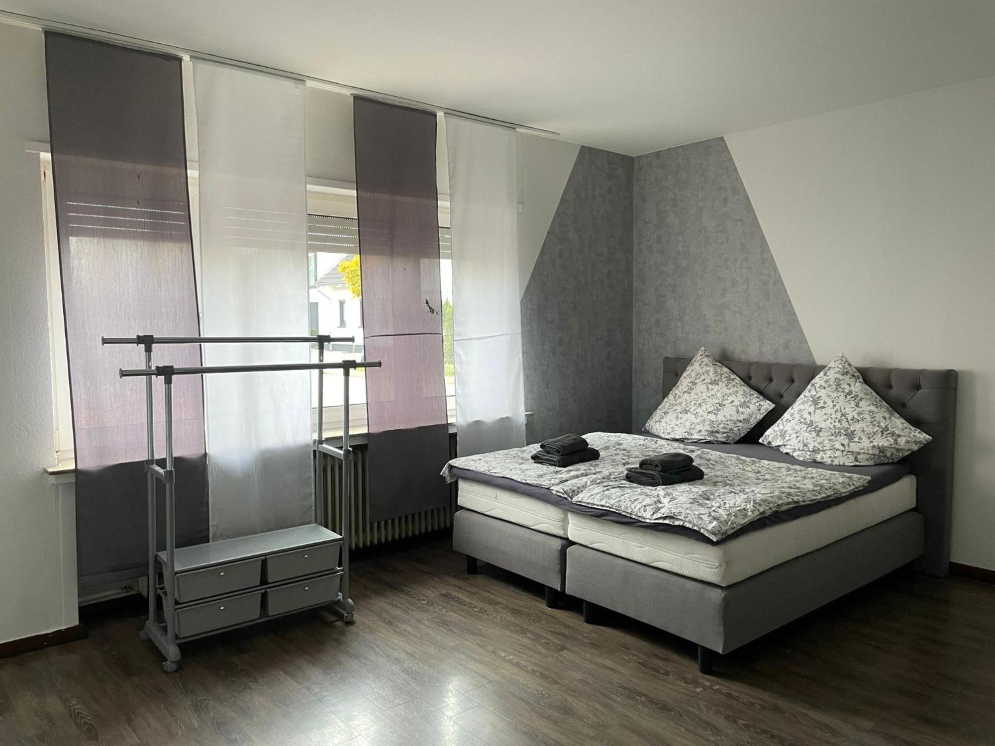 M&M Apartment Duesseldorf Нойс Экстерьер фото